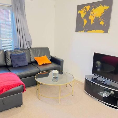 Lexden Starview Apartment-Vitoria מראה חיצוני תמונה